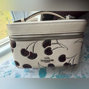 Coach Cream Floral Sequin Top Handle Cosmetic Case